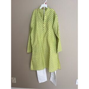 Boys Indian outfit - Large